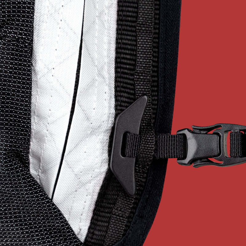 Detail image of the Purist Hydration Pack